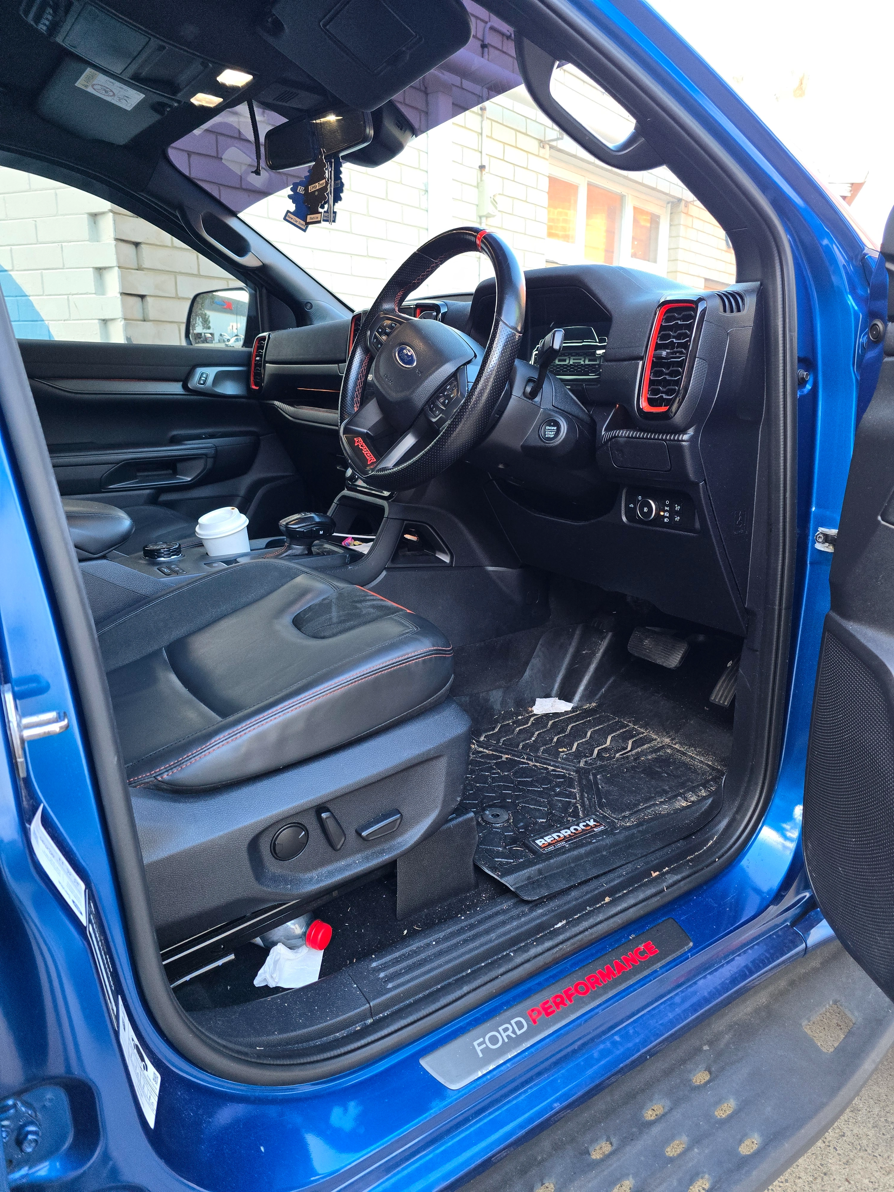SH Top Notch Detailing Work