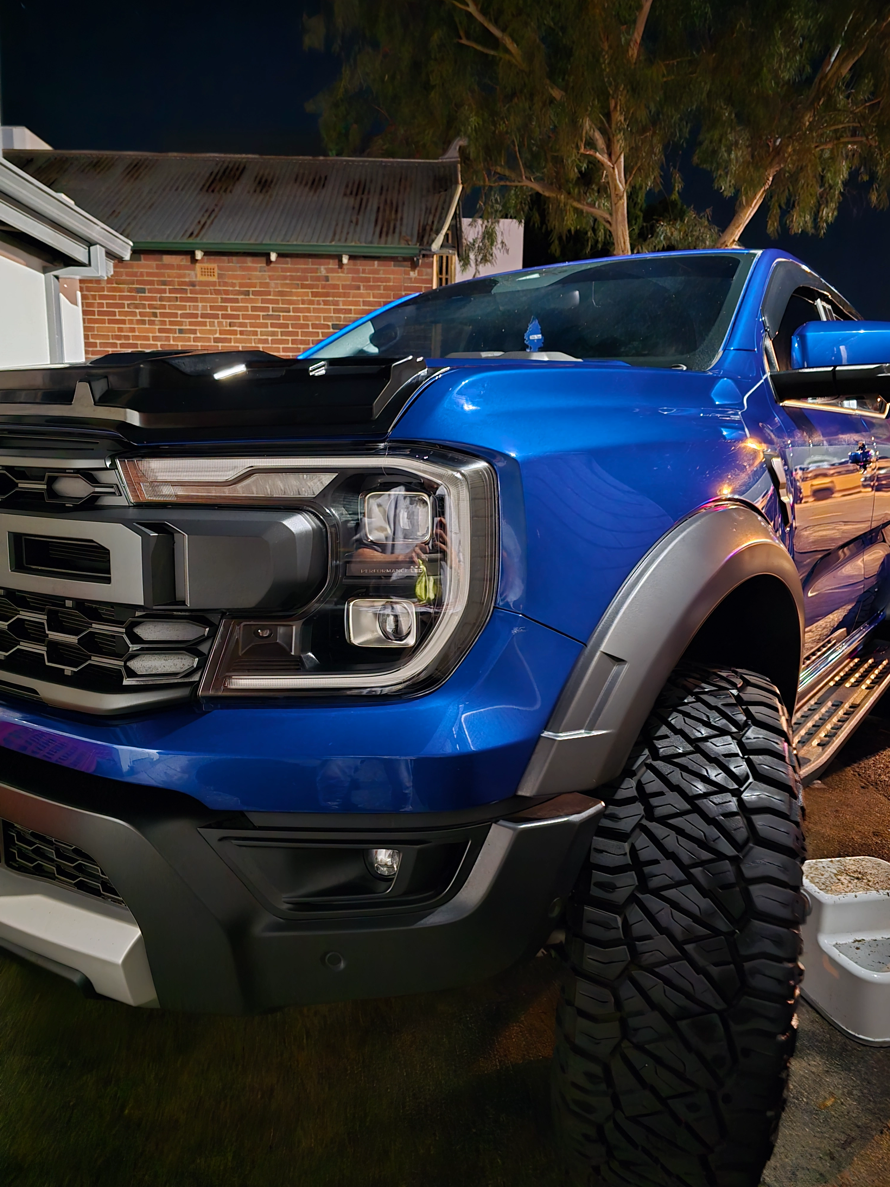 SH Top Notch Detailing Work